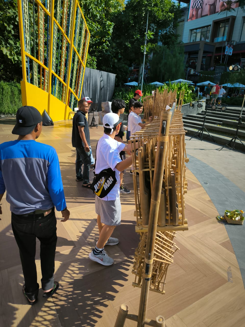 Angklung Performance